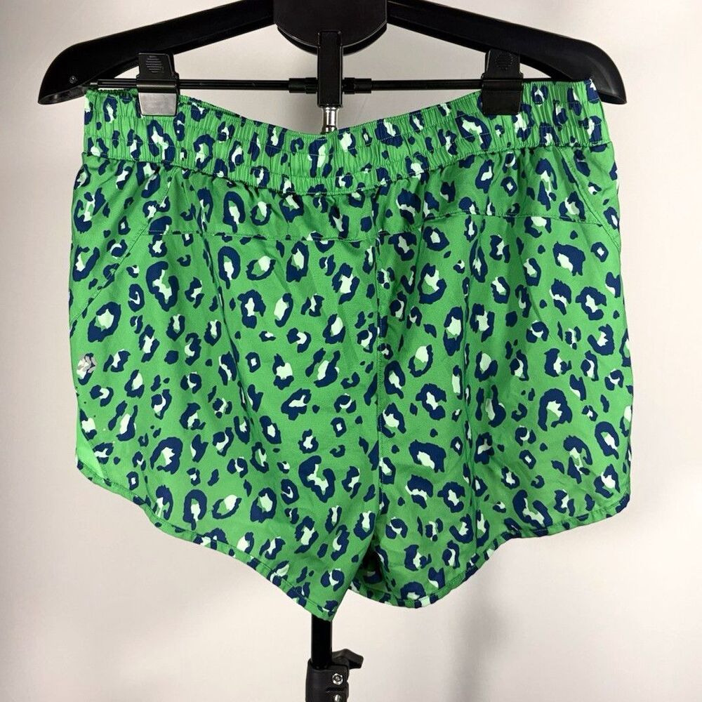 All in Motion Women's Green Leopard Animal Print Athletic Shorts L Elastic Waist